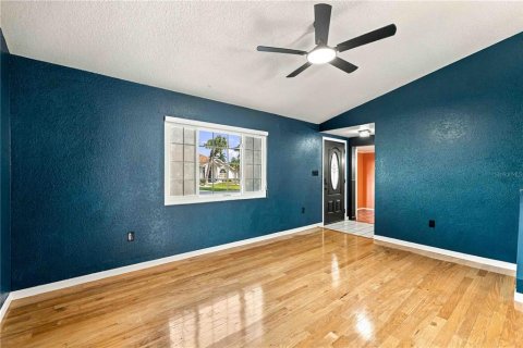 Villa ou maison à vendre à Punta Gorda, Floride: 3 chambres, 167.22 m2 № 2421794 - photo 11