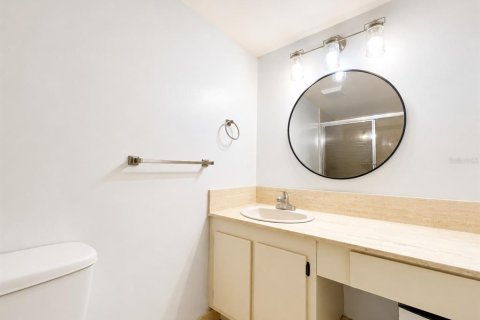 Condo in Hollywood, Florida, 1 bedroom  № 2305105 - photo 7