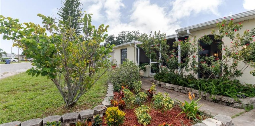 Casa en Holiday, Florida 2 dormitorios, 129.41 m2 № 1904979