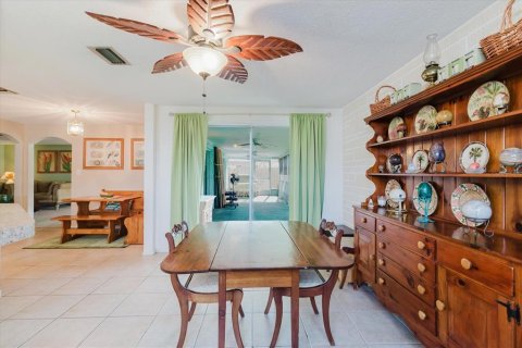 Casa en venta en Holiday, Florida, 2 dormitorios, 129.41 m2 № 1904979 - foto 18