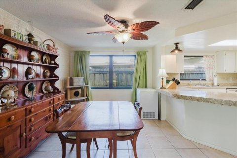 Casa en venta en Holiday, Florida, 2 dormitorios, 129.41 m2 № 1904979 - foto 17