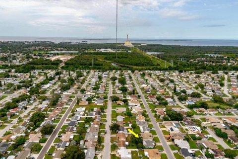 Casa en venta en Holiday, Florida, 2 dormitorios, 129.41 m2 № 1904979 - foto 3