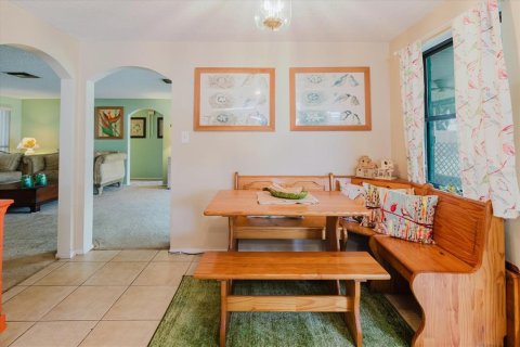 Casa en venta en Holiday, Florida, 2 dormitorios, 129.41 m2 № 1904979 - foto 11