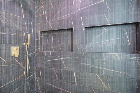 Купить виллу или дом в Майами, Флорида 4 спальни, № 1972623 - фото 26