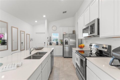 Villa ou maison à vendre à Kissimmee, Floride: 3 chambres, 117.71 m2 № 1820521 - photo 10