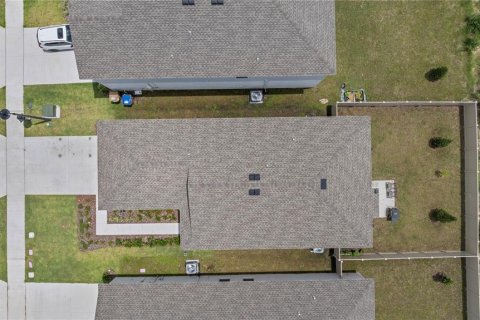Villa ou maison à vendre à Kissimmee, Floride: 3 chambres, 117.71 m2 № 1820521 - photo 2