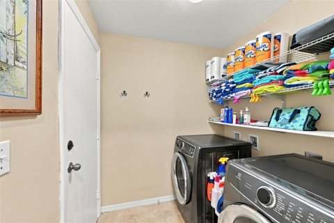 Copropriété à vendre à Sun City Center, Floride: 2 chambres, 134.71 m2 № 2408157 - photo 30