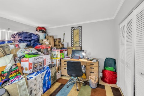 Villa ou maison à vendre à North Lauderdale, Floride: 2 chambres, 89.37 m2 № 1938013 - photo 25