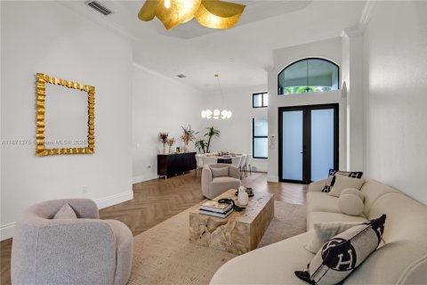 Villa ou maison à louer à Miramar, Floride: 5 chambres, 264.21 m2 № 1919974 - photo 9