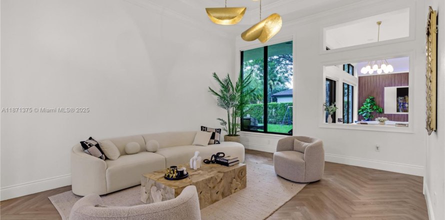 Villa ou maison à Miramar, Floride 5 chambres, 264.21 m2 № 1919974