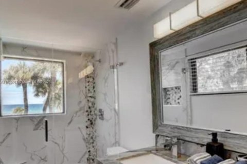 Condominio en alquiler en Deerfield Beach, Florida, 2 dormitorios, 153.29 m2 № 1938168 - foto 4