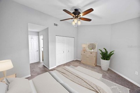 Touwnhouse à vendre à Gainesville, Floride: 2 chambres, 107.02 m2 № 2373040 - photo 13