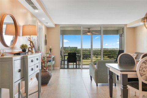 Condominio en venta en Pompano Beach, Florida, 3 dormitorios, 129.13 m2 № 1860781 - foto 4