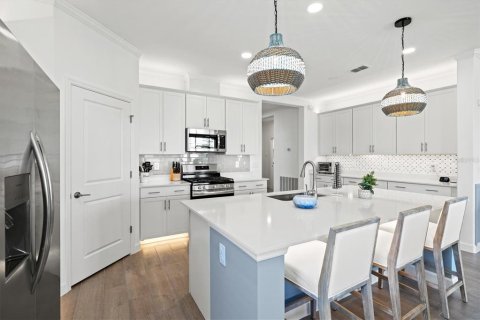 Villa ou maison à louer à Bradenton, Floride: 3 chambres, 204.57 m2 № 2429253 - photo 8