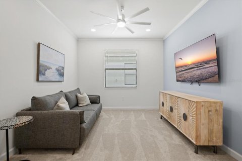 Villa ou maison à louer à Bradenton, Floride: 3 chambres, 204.57 m2 № 2429253 - photo 4