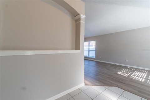 Casa en venta en Riverview, Florida, 4 dormitorios, 181.72 m2 № 2111361 - foto 5