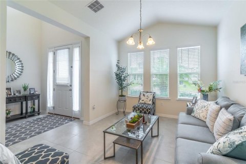 Casa en venta en Kissimmee, Florida, 4 dormitorios, 212 m2 № 1903903 - foto 8