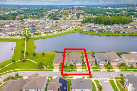 Casa en venta en Kissimmee, Florida, 4 dormitorios, 212 m2 № 1903903 - foto 5