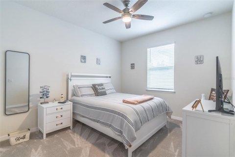 Casa en venta en Kissimmee, Florida, 4 dormitorios, 212 m2 № 1903903 - foto 23
