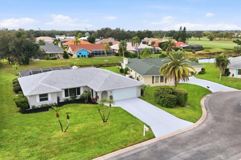 Villa ou maison à vendre à Venice, Floride: 2 chambres, 162.67 m2 № 2406775 - photo 2