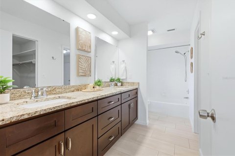 Villa ou maison à vendre à Venice, Floride: 2 chambres, 162.67 m2 № 2406775 - photo 25