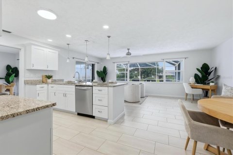 Villa ou maison à vendre à Venice, Floride: 2 chambres, 162.67 m2 № 2406775 - photo 17