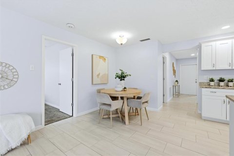 Villa ou maison à vendre à Venice, Floride: 2 chambres, 162.67 m2 № 2406775 - photo 14