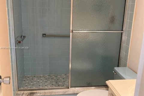 Copropriété à vendre à Pompano Beach, Floride: 3 chambres, 150.5 m2 № 1971642 - photo 12