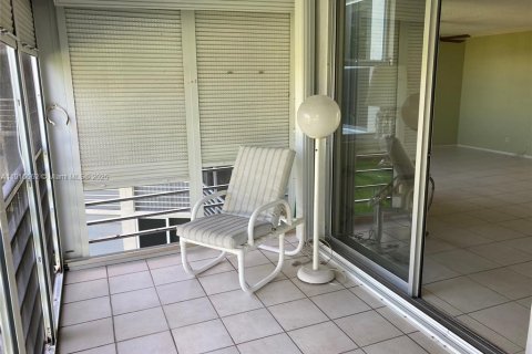 Copropriété à vendre à Pompano Beach, Floride: 3 chambres, 150.5 m2 № 1971642 - photo 14