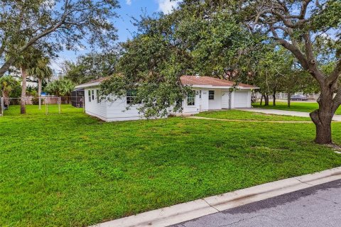 Villa ou maison à vendre à Belleair Beach, Floride: 3 chambres, 173.26 m2 № 1904325 - photo 14