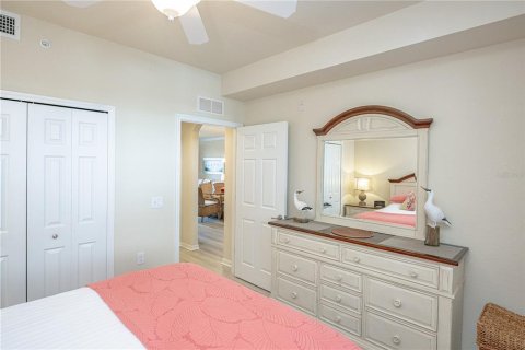 Condo in Bradenton, Florida, 2 bedrooms  № 1687161 - photo 25