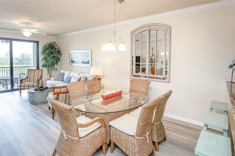 Condo in Bradenton, Florida, 2 bedrooms  № 1687161 - photo 9