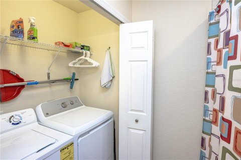 Condo in Bradenton, Florida, 2 bedrooms  № 1687161 - photo 27