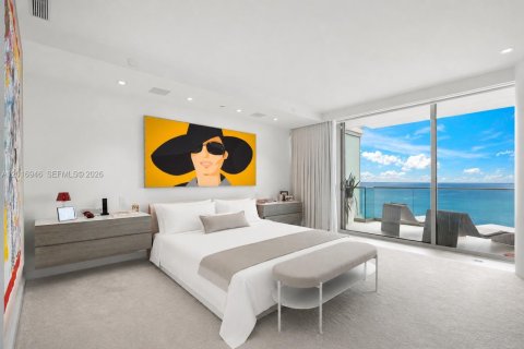 Copropriété à vendre à Bal Harbour, Floride: 2 chambres, 243.87 m2 № 2247514 - photo 13