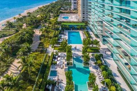 Copropriété à vendre à Bal Harbour, Floride: 2 chambres, 243.87 m2 № 2247514 - photo 26