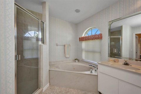 House in Port Charlotte, Florida 3 bedrooms, 182.18 sq.m. № 1852796 - photo 19