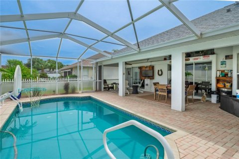 House in Hudson, Florida 3 bedrooms, 163.23 sq.m. № 1912649 - photo 29