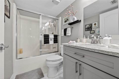 Condo in Daytona Beach, Florida, 3 bedrooms № 2196795 - photo 24