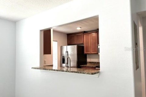 Touwnhouse à louer à Trinity, Floride: 3 chambres, 126.72 m2 № 2096917 - photo 12