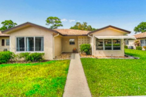 Townhouse in Delray Beach, Florida 1 bedroom, 101.45 sq.m. № 2068684