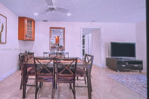 Townhouse in Delray Beach, Florida 1 bedroom, 101.45 sq.m. № 2068684 - photo 12