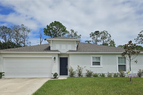 House in Palm Coast, Florida 3 bedrooms, 139.35 sq.m. № 1918837 - photo 1