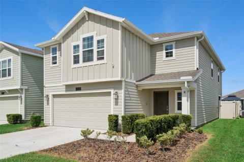 House in Kissimmee, Florida 4 bedrooms, 218.97 sq.m. № 2219848 - photo 4