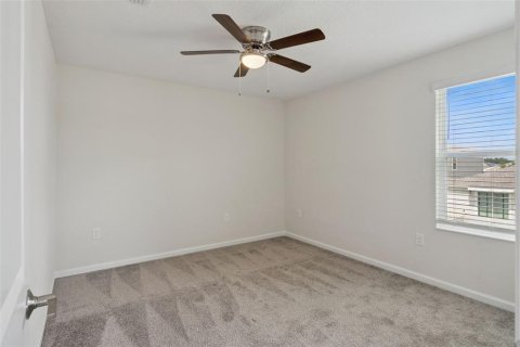 House in Kissimmee, Florida 4 bedrooms, 218.97 sq.m. № 2219848 - photo 23