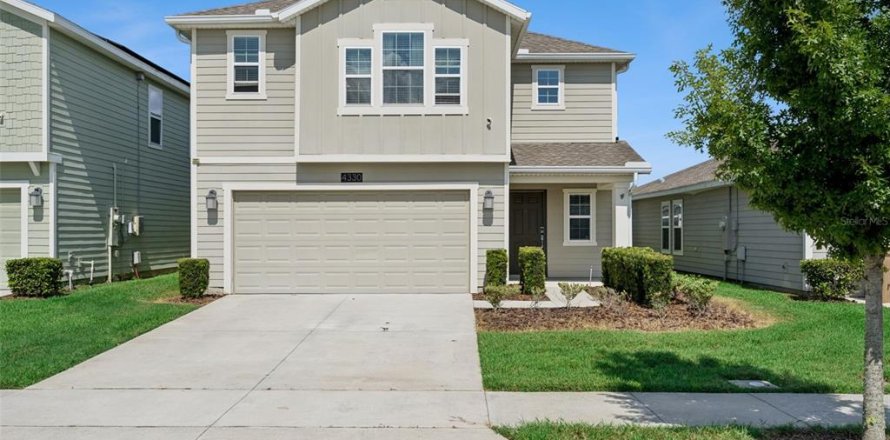 House in Kissimmee, Florida 4 bedrooms, 218.97 sq.m. № 2219848