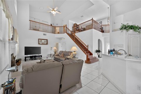 Casa en venta en Orlando, Florida, 4 dormitorios, 244.33 m2 № 2199199 - foto 22