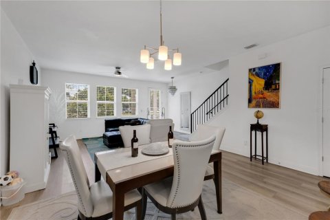 Touwnhouse à vendre à Orlando, Floride: 3 chambres, 164.44 m2 № 1843666 - photo 6