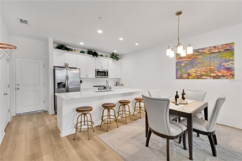 Touwnhouse à vendre à Orlando, Floride: 3 chambres, 164.44 m2 № 1843666 - photo 8