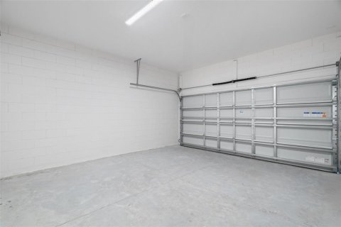 Adosado en venta en Orlando, Florida, 5 dormitorios, 178.19 m2 № 1733442 - foto 25