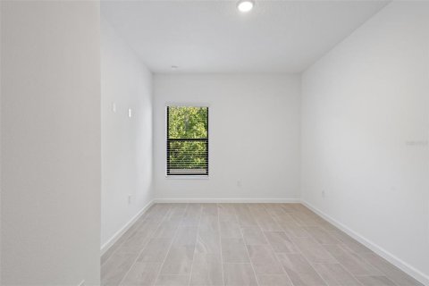 Adosado en venta en Orlando, Florida, 5 dormitorios, 178.19 m2 № 1733442 - foto 19